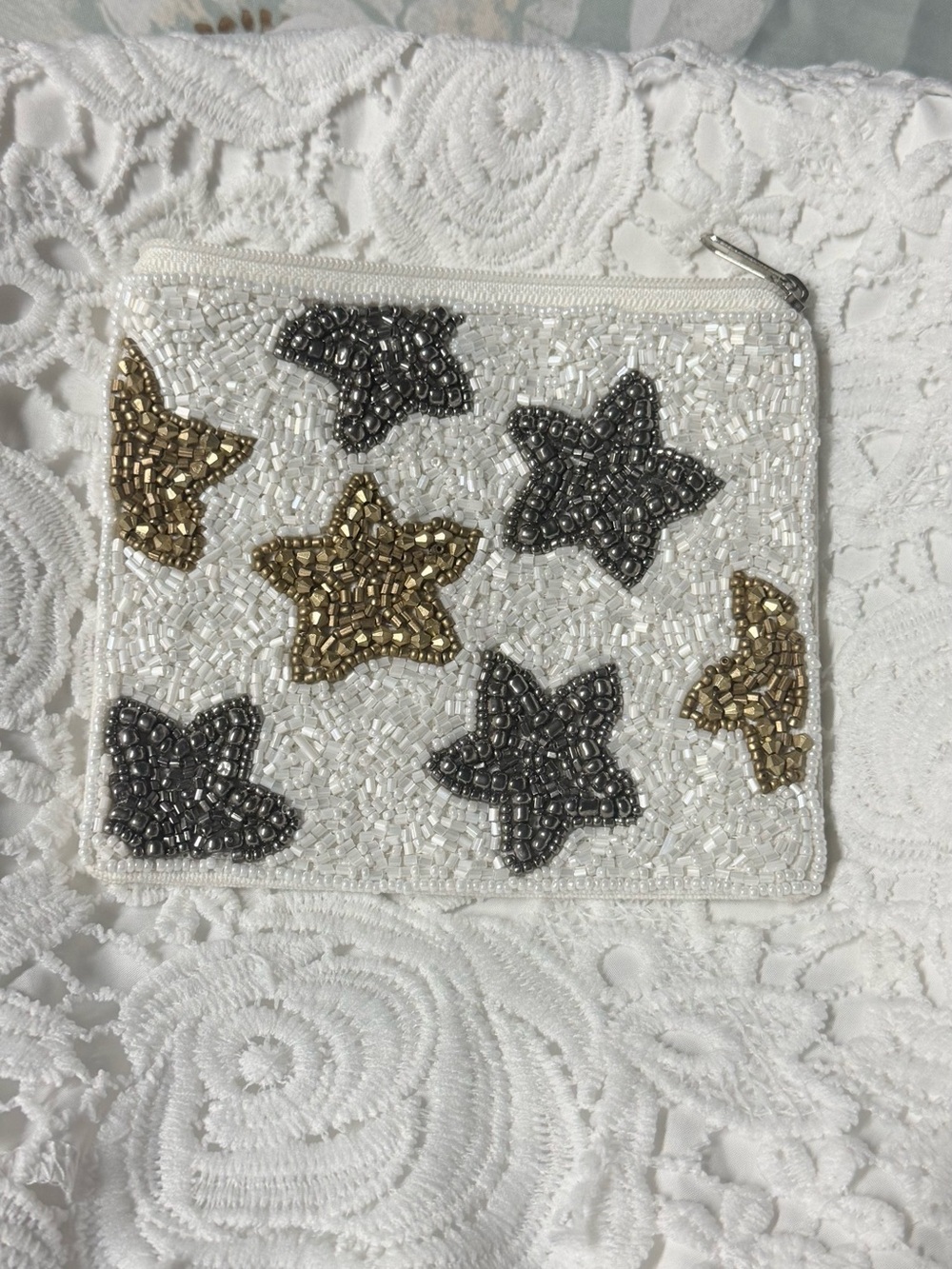 Beaded Star Zip Card Holder - White with Gold & Silver Stars